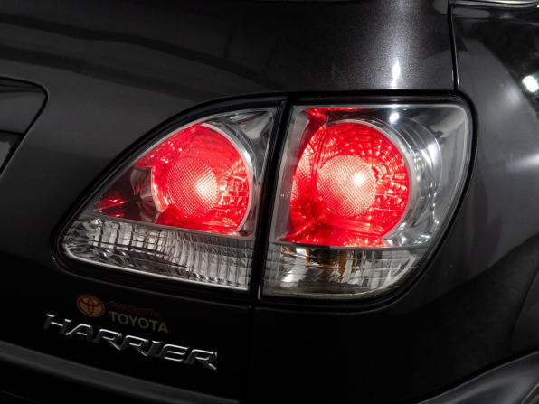 Toyota Harrier I (XU10) Рестайлинг с пробегом 2001 года, цена 975 000 рублей, 328180 км, внедорожник, Автокод Объявления