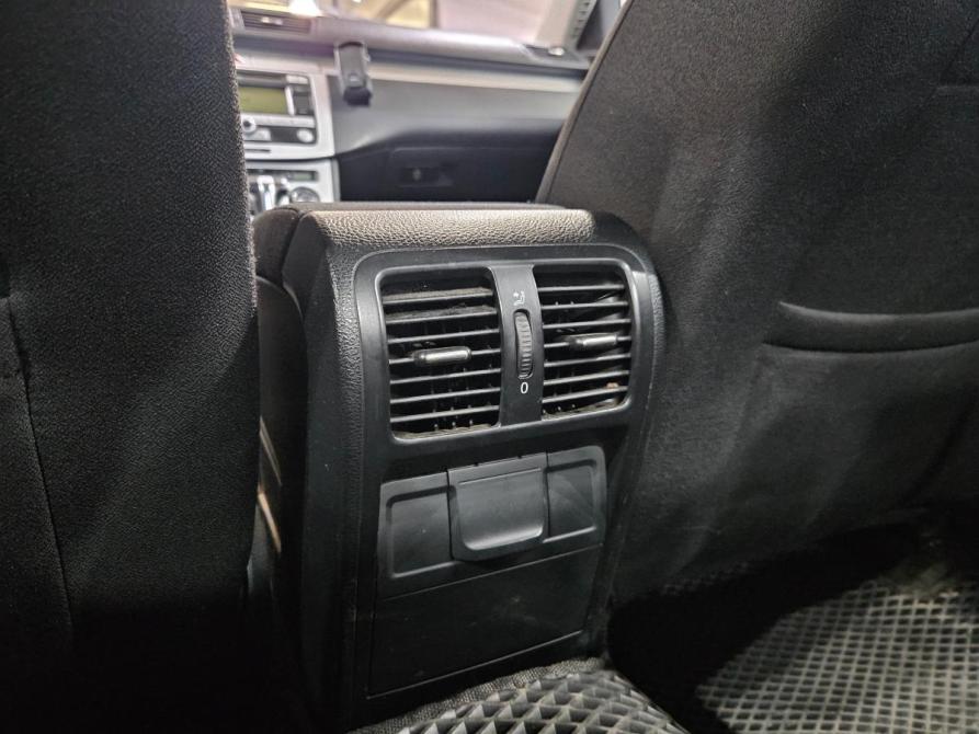Volkswagen Passat B6 Курган  - изображение 16