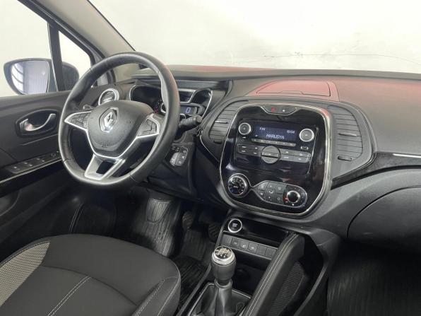 Renault Kaptur I Рестайлинг с пробегом 2021 года, цена 1 574 000 рублей, 113308 км, внедорожник, Автокод Объявления