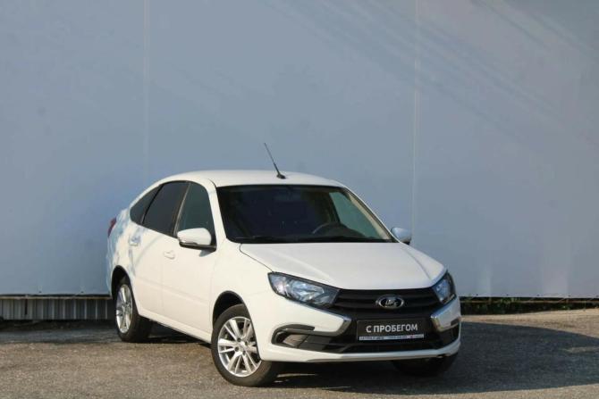 Lada (ВАЗ) Granta I Рестайлинг с пробегом 2023 года, цена 735 000 рублей, 60000 км, лифтбек, Автокод Объявления
