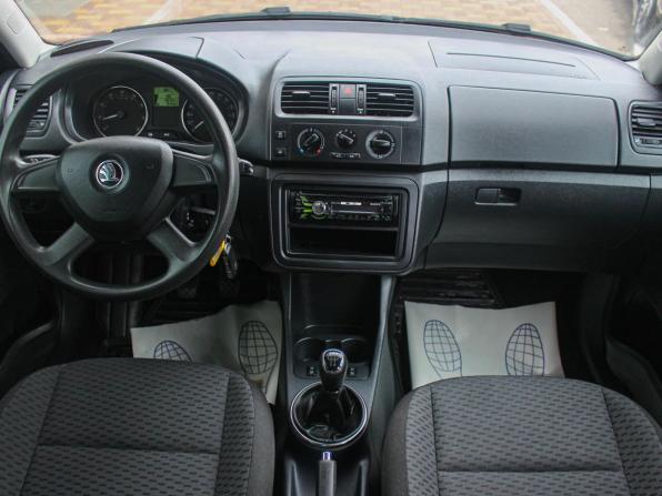 Skoda Roomster I Рестайлинг с пробегом 2013 года, цена 850 000 рублей, 58752 км, компактвэн, Автокод Объявления