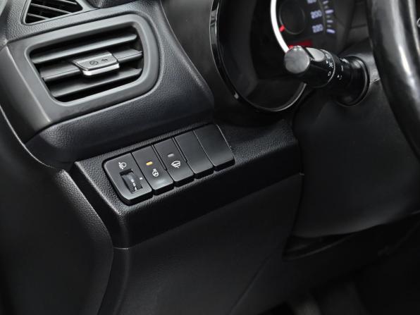 Kia Rio III Рестайлинг с пробегом 2017 года, цена 849 000 рублей, 421000 км, седан, Автокод Объявления