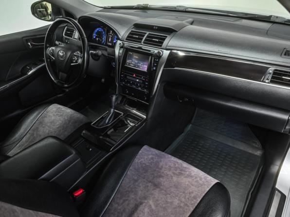 Toyota Camry VII (XV50) Рестайлинг с пробегом 2017 года, цена 1 799 000 рублей, 237756 км, седан, Автокод Объявления