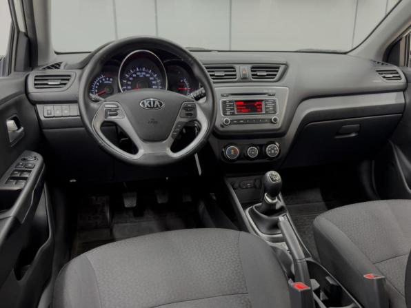 Kia Rio III Рестайлинг с пробегом 2016 года, цена 999 000 рублей, 168035 км, хэтчбек, Автокод Объявления