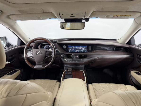 Lexus LS V с пробегом 2018 года, цена 5 600 000 рублей, 73161 км, седан, Автокод Объявления