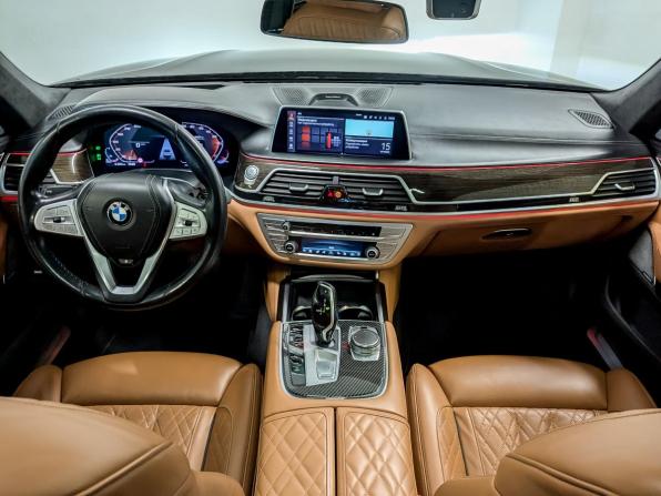 BMW 7 серии VI (G11/G12) Рестайлинг с пробегом 2022 года, цена 6 995 000 рублей, 92629 км, седан, Автокод Объявления
