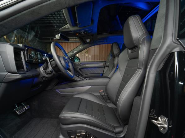 Новый Porsche Cayenne IV 2026 года, цена 34 950 000 рублей, внедорожник, Автокод Объявления