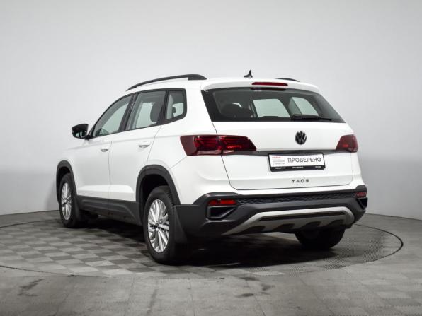 Volkswagen Taos I с пробегом 2021 года, цена 2 360 000 рублей, 57387 км, внедорожник, Автокод Объявления