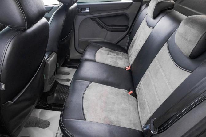 Ford Focus II Рестайлинг с пробегом 2010 года, цена 529 000 рублей, 214000 км, хэтчбек, Автокод Объявления