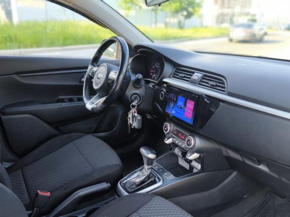 Kia Rio IV с пробегом 2017 года, цена 1 275 000 рублей, 115045 км, седан, Автокод Объявления