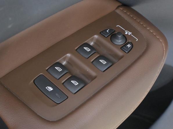 Volvo XC60 II с пробегом 2018 года, цена 3 319 000 рублей, 73000 км, внедорожник, Автокод Объявления