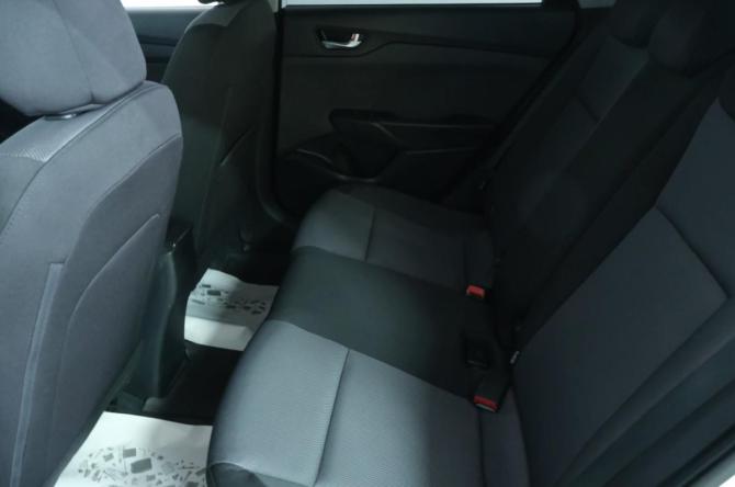 Hyundai Solaris II с пробегом 2019 года, цена 1 449 000 рублей, 128000 км, седан, Автокод Объявления