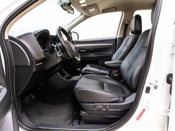Mitsubishi Outlander III Рестайлинг с пробегом 2014 года, цена 1 740 000 рублей, 127914 км, внедорожник, Автокод Объявления