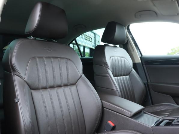 Skoda Superb III с пробегом 2015 года, цена 2 300 000 рублей, 87391 км, лифтбек, Автокод Объявления