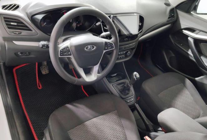 Lada (ВАЗ) Vesta I с пробегом 2018 года, цена 880 000 рублей, 108410 км, седан, Автокод Объявления