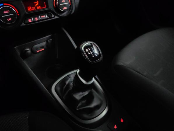 Kia Rio III с пробегом 2015 года, цена 935 000 рублей, 65970 км, хэтчбек, Автокод Объявления