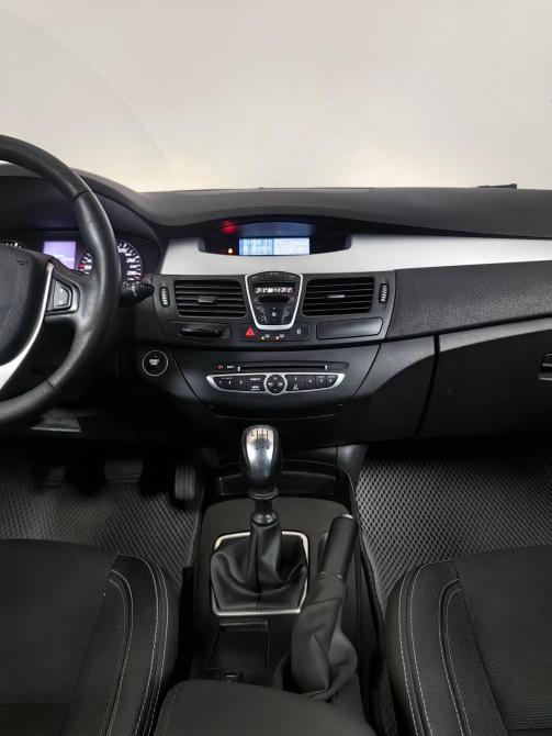 Renault Laguna III Москва  - изображение 12