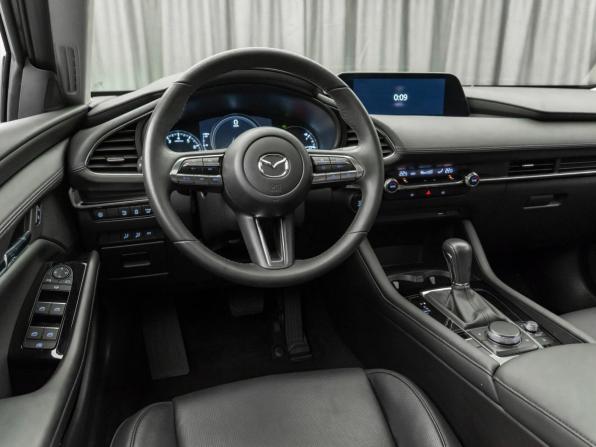 Mazda 3 IV (BP) с пробегом 2023 года, цена 2 790 000 рублей, 11267 км, седан, Автокод Объявления