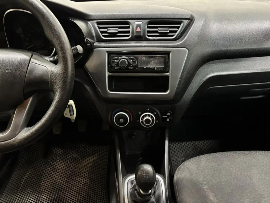 Kia Rio III Саратов  - изображение 10