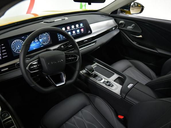 Chery Arrizo 8 с пробегом 2025 года, цена 2 326 500 рублей, 131 км, седан, Автокод Объявления