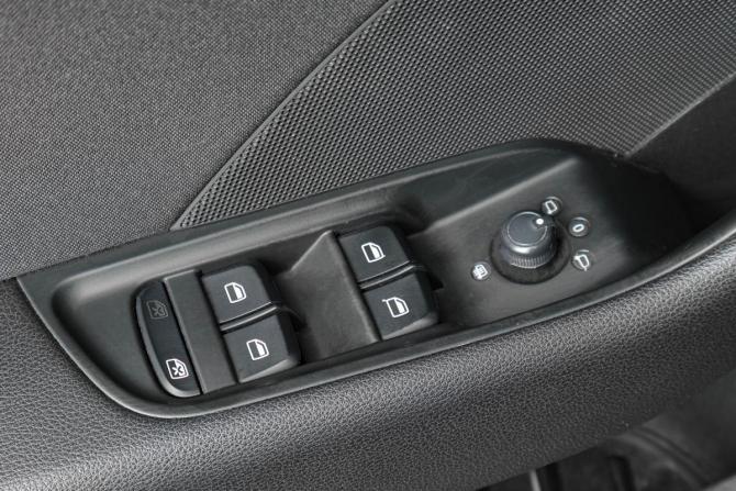 Audi A3 III (8V) с пробегом 2013 года, цена 1 049 000 рублей, 288040 км, хэтчбек, Автокод Объявления
