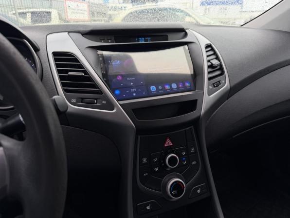 Hyundai Elantra V (MD) Рестайлинг с пробегом 2014 года, цена 1 050 000 рублей, 190000 км, седан, Автокод Объявления
