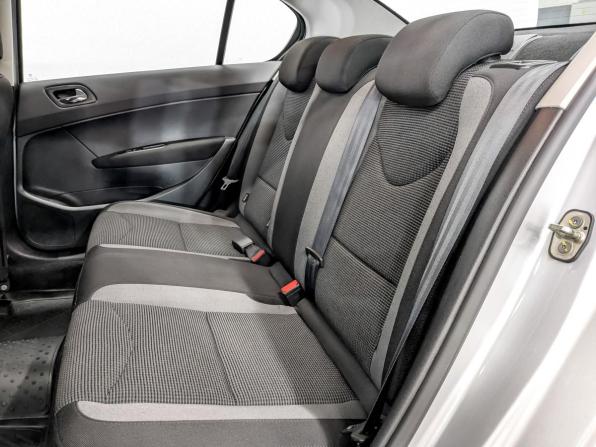 Peugeot 408 I Рестайлинг с пробегом 2017 года, цена 1 250 000 рублей, 57078 км, седан, Автокод Объявления