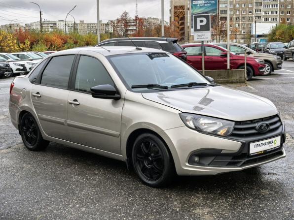 Lada (ВАЗ) Granta I Рестайлинг с пробегом 2020 года, цена 645 000 рублей, 102000 км, седан, Автокод Объявления