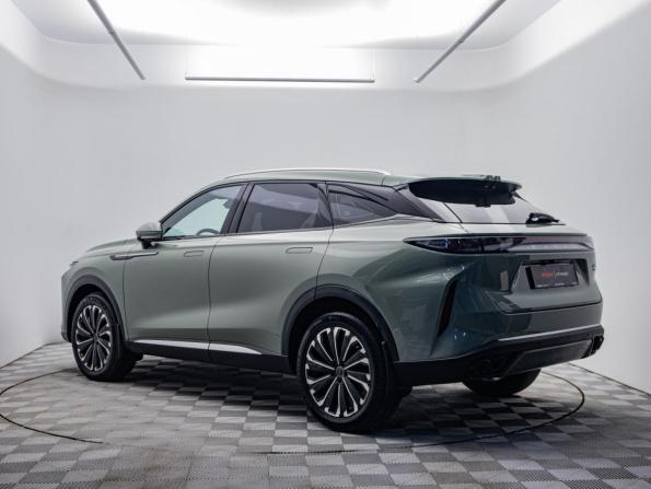 Exeed RX с пробегом 2023 года, цена 2 707 000 рублей, 50253 км, внедорожник, Автокод Объявления