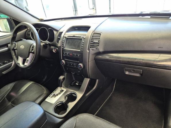 Kia Sorento II с пробегом 2011 года, цена 1 449 000 рублей, 290426 км, внедорожник, Автокод Объявления