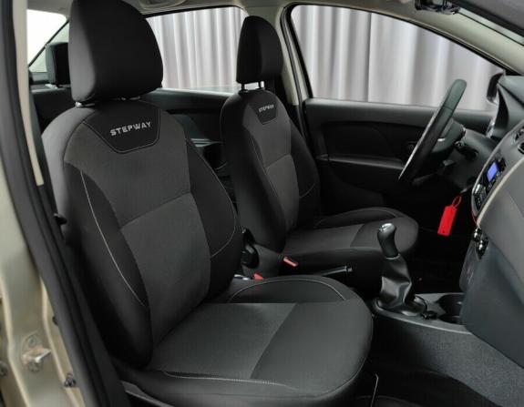Renault Logan II Рестайлинг с пробегом 2020 года, цена 1 068 000 рублей, 103366 км, седан, Автокод Объявления
