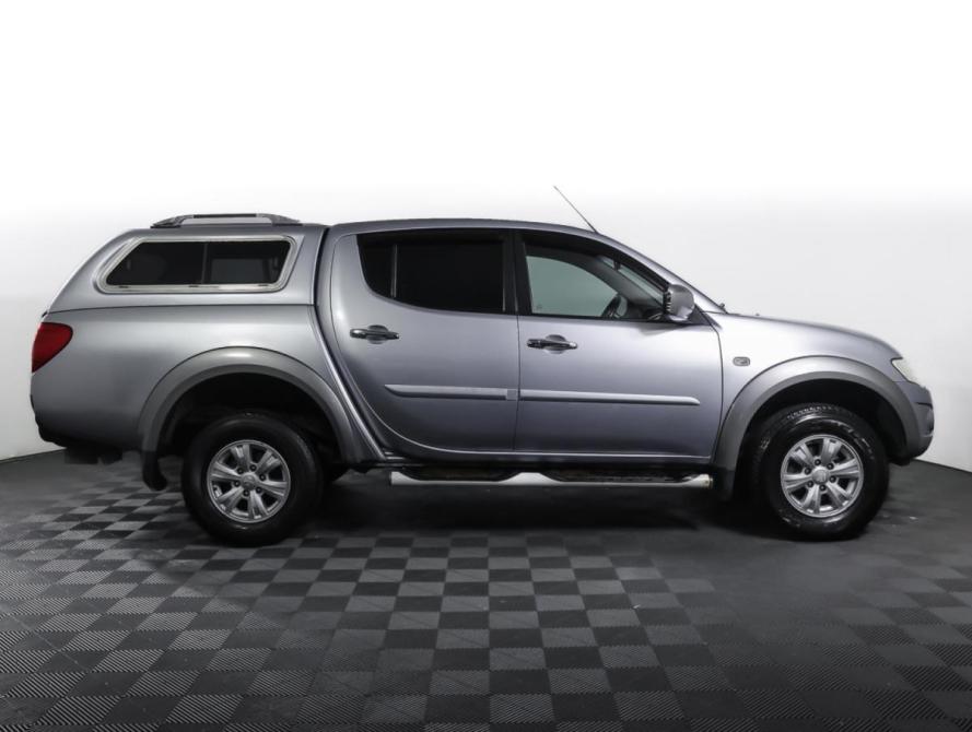 Mitsubishi L200 IV Москва  - изображение 4