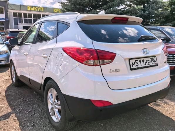 Hyundai ix35 I Рестайлинг с пробегом 2013 года, цена 1 350 000 рублей, 203498 км, внедорожник, Автокод Объявления