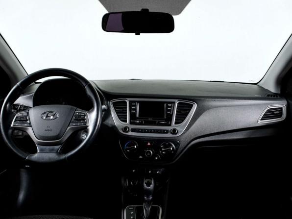 Hyundai Solaris II с пробегом 2019 года, цена 1 298 000 рублей, 90285 км, седан, Автокод Объявления