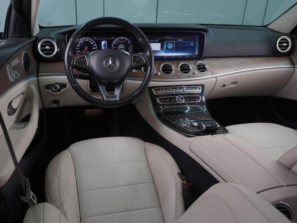 Mercedes-Benz E-Класс V (W213 S213 C238) с пробегом 2017 года, цена 2 915 000 рублей, 156441 км, седан, Автокод Объявления