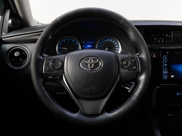 Toyota Corolla XI (E160 E170 E180) Рестайлинг 1 с пробегом 2017 года, цена 1 450 000 рублей, 211005 км, седан, Автокод Объявления