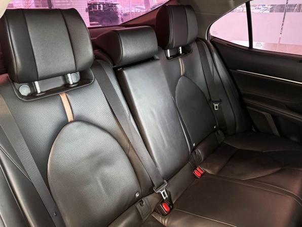 Toyota Camry VIII (XV70) с пробегом 2019 года, цена 2 827 000 рублей, 115371 км, седан, Автокод Объявления