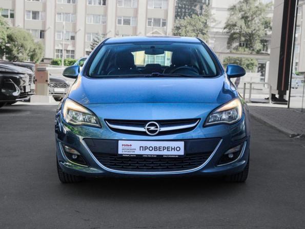 Opel Astra J Рестайлинг с пробегом 2013 года, цена 820 000 рублей, 154788 км, хэтчбек, Автокод Объявления