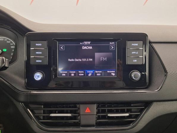 Volkswagen Polo VI с пробегом 2021 года, цена 1 469 000 рублей, 107000 км, лифтбек, Автокод Объявления