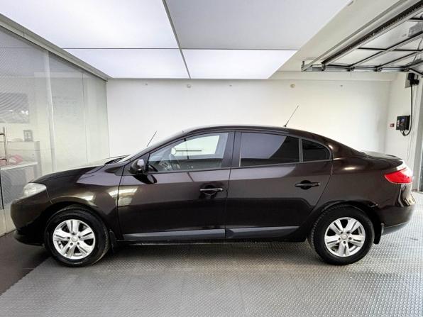 Renault Fluence I Рестайлинг с пробегом 2014 года, цена 735 000 рублей, 213124 км, седан, Автокод Объявления