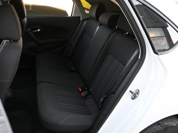 Volkswagen Polo V Рестайлинг с пробегом 2020 года, цена 1 409 000 рублей, 71553 км, седан, Автокод Объявления