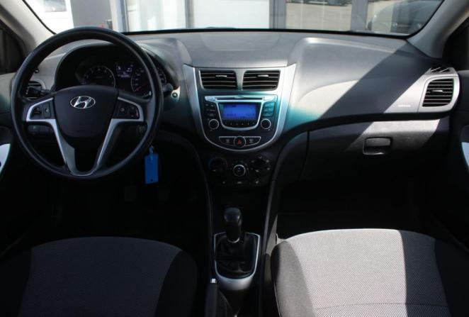 Hyundai Solaris I с пробегом 2014 года, цена 830 000 рублей, 183397 км, седан, Автокод Объявления