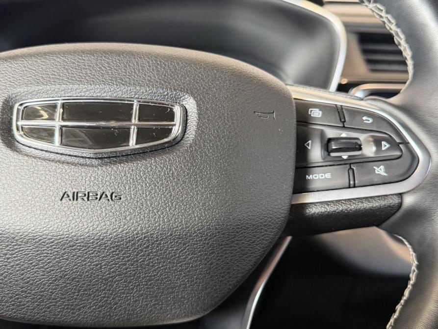 Geely Atlas Pro Псков  - изображение 21