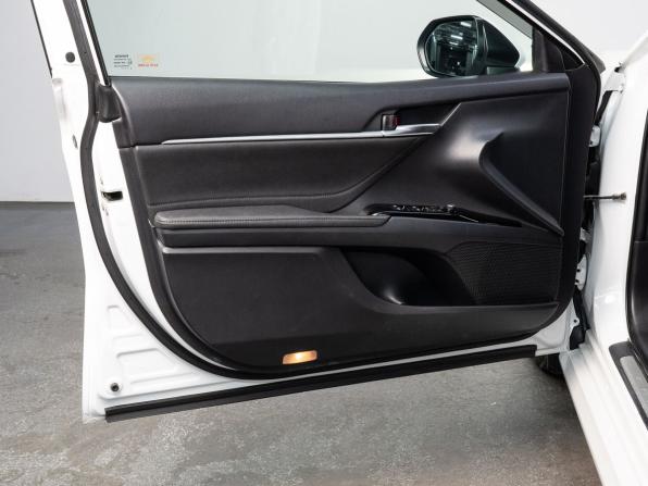 Toyota Camry VIII (XV70) с пробегом 2018 года, цена 2 799 000 рублей, 90022 км, седан, Автокод Объявления