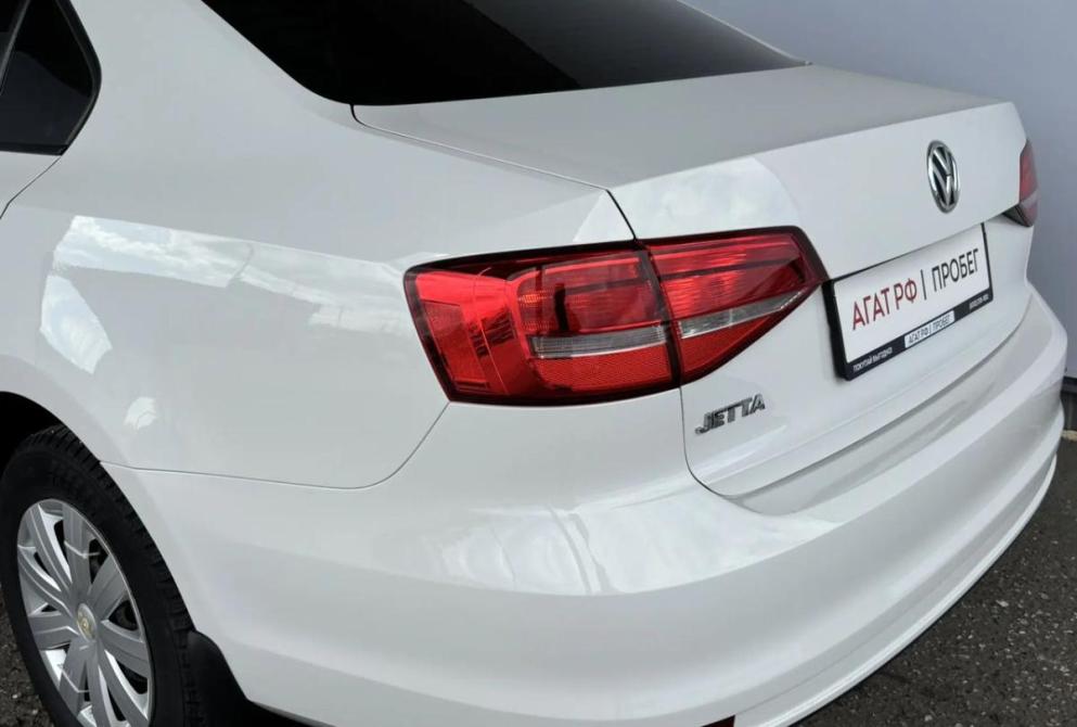 Volkswagen Jetta VI Киров  - изображение 27
