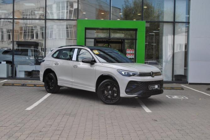 Volkswagen Tiguan III (China Market) с пробегом 2026 года, цена 4 990 000 рублей, 10 км, внедорожник, Автокод Объявления