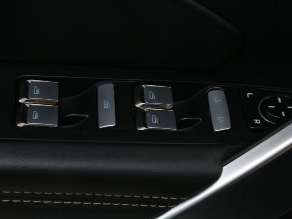 Geely Atlas Pro с пробегом 2024 года, цена 1 880 000 рублей, 58000 км, внедорожник, Автокод Объявления