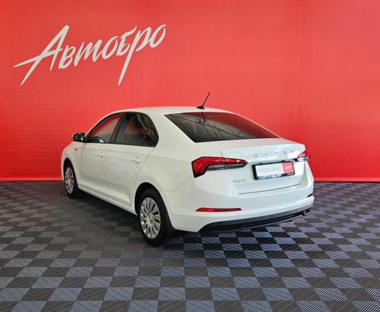 Skoda Rapid II с пробегом 2021 года, цена 1 395 000 рублей, 166797 км, лифтбек, Автокод Объявления
