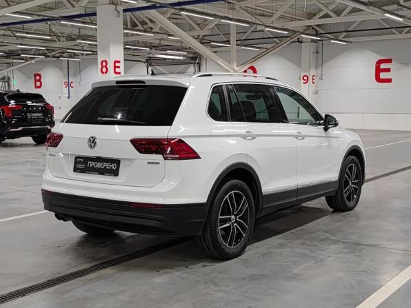 Volkswagen Tiguan II с пробегом 2018 года, цена 2 384 000 рублей, 136283 км, внедорожник, Автокод Объявления