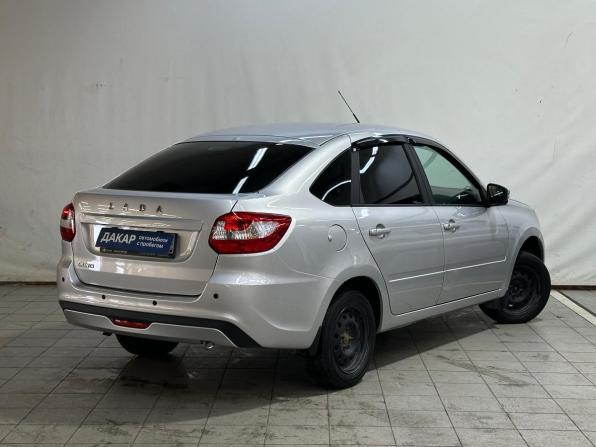 Lada (ВАЗ) Granta I Рестайлинг с пробегом 2022 года, цена 670 000 рублей, 65920 км, хэтчбек, Автокод Объявления